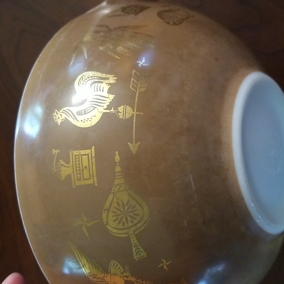 PYREX Early American Rooster pattern Cinderella brown and gold mixing bowl - Picture 11 of 12